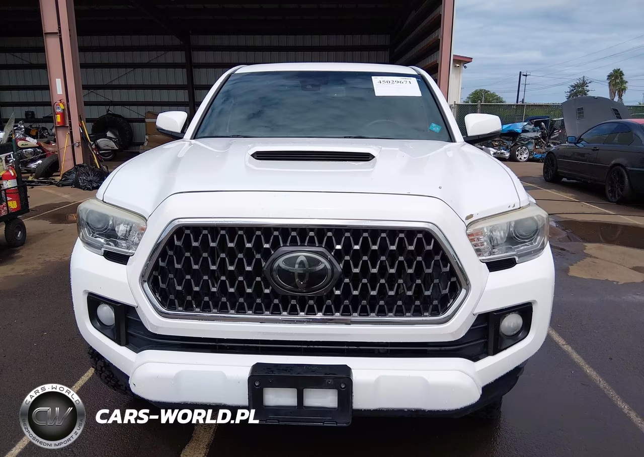 2018 Toyota Tacoma Sr5 V6 VIN:3TMAZ5CN9JM070156 - 12