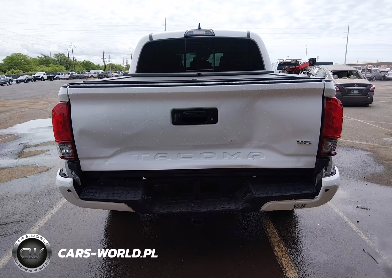 2018 Toyota Tacoma Sr5 V6 VIN:3TMAZ5CN9JM070156 - 6