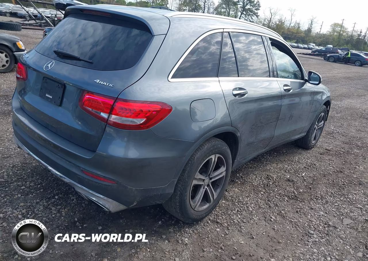 2017 Mercedes-Benz Glc 300 4Matic VIN:WDC0G4KB4HF147152 - 4