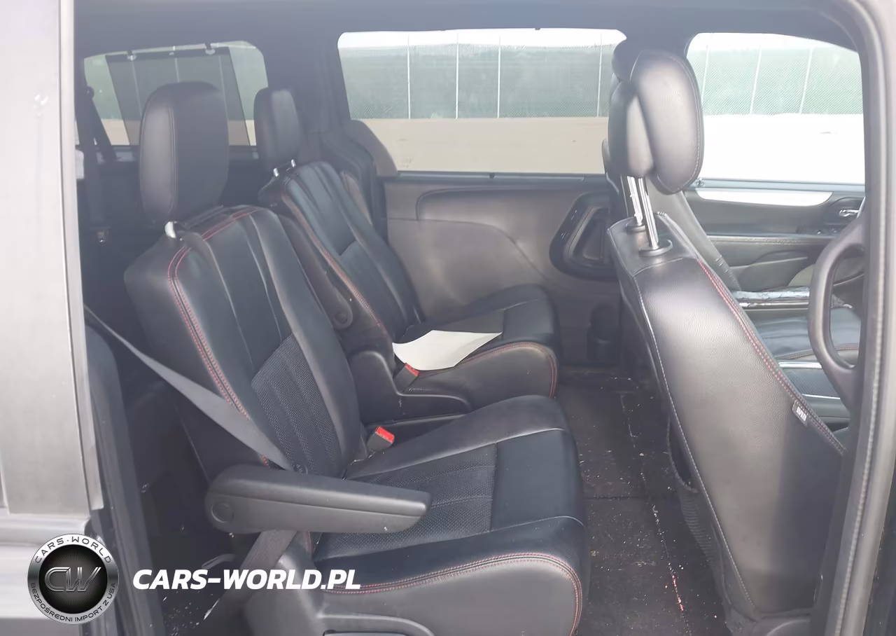 2016 Dodge Grand Caravan R-T VIN:2C4RDGEG2GR352118 - 8