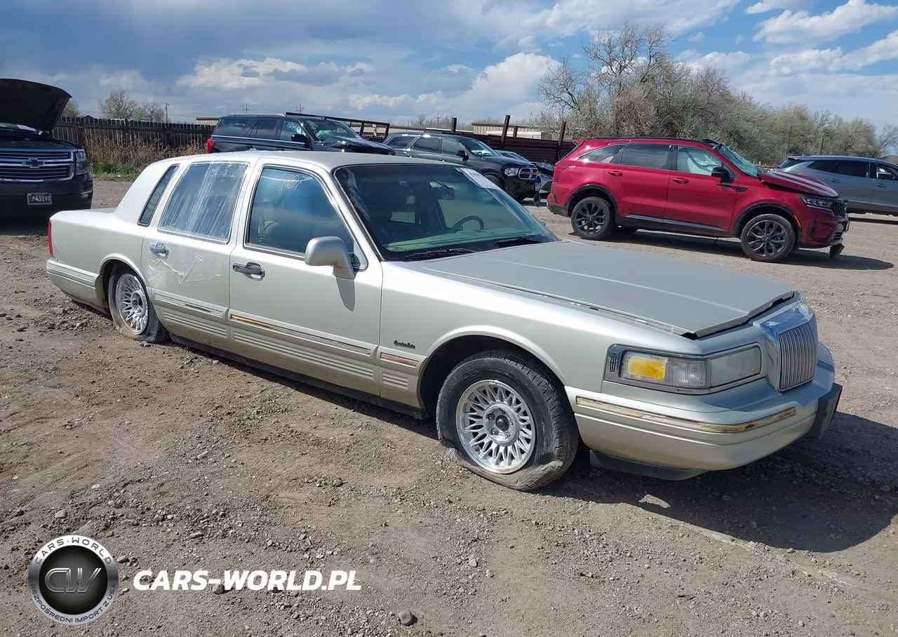 1997 Lincoln Town Car Executive – zdjęcie 1 z 17