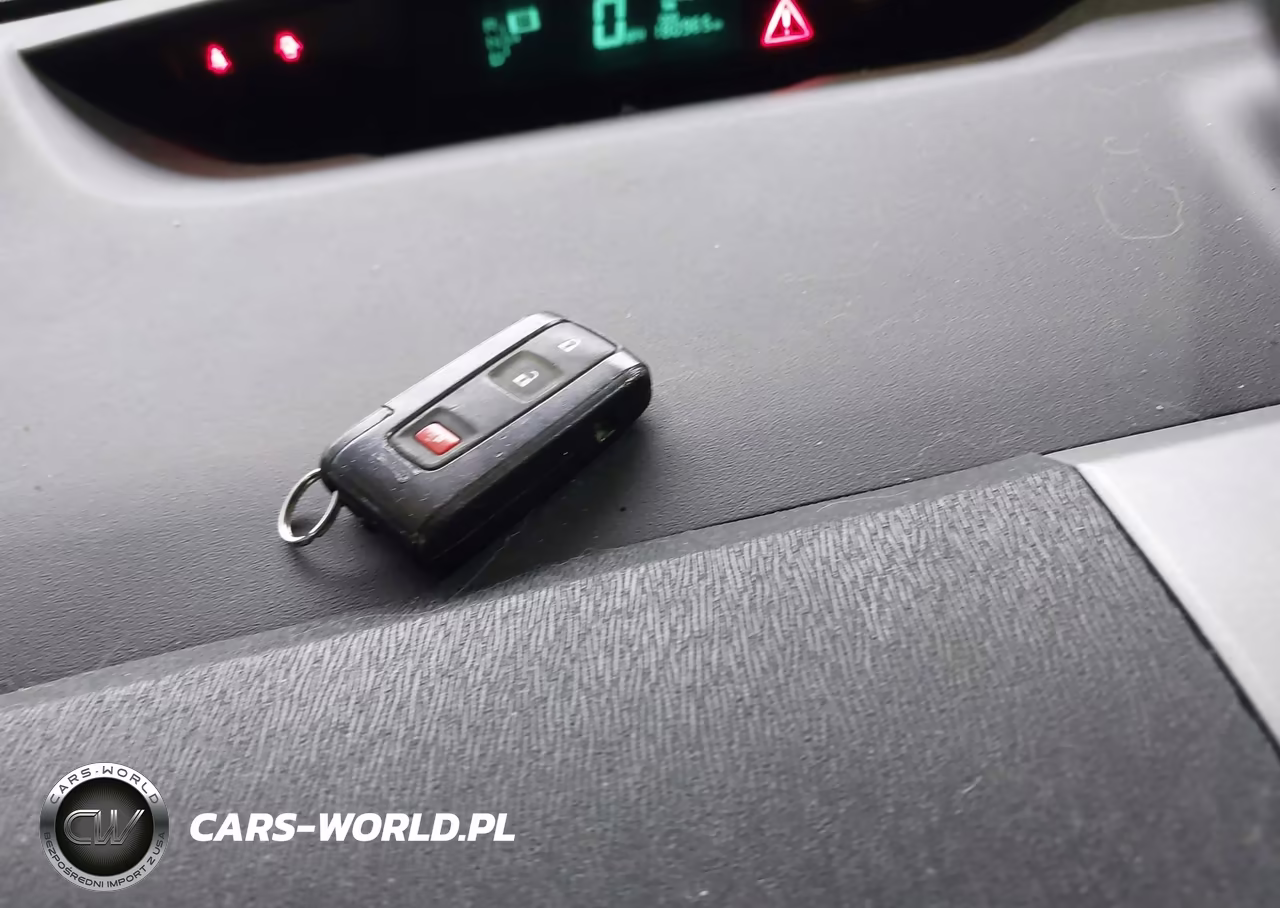 2007 Toyota Prius VIN:JTDKB20UX77689810 - 11