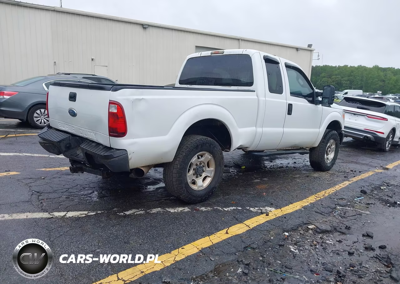 2012 Ford F-250 Xl VIN:1FT7X2B60CEC42799 - 4