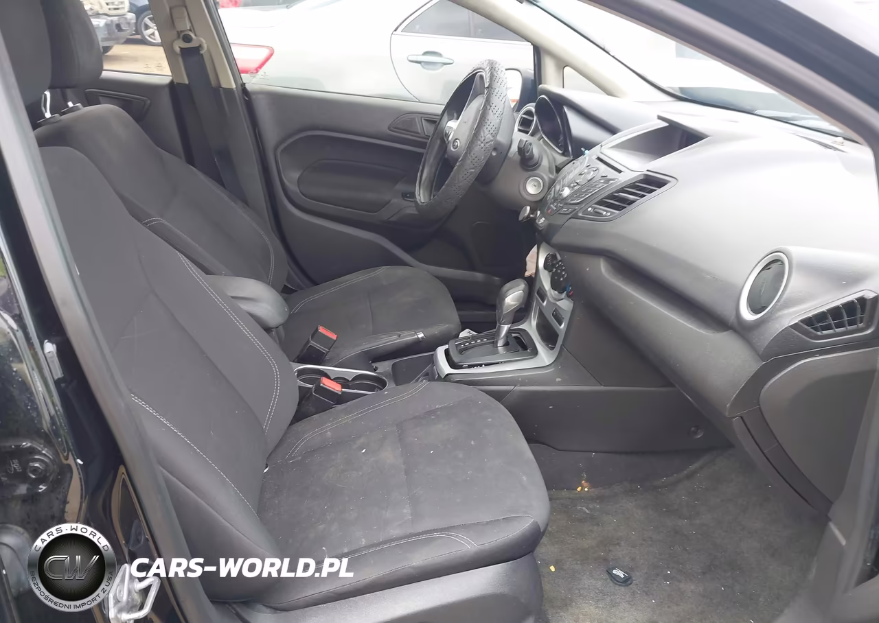 2018 Ford Fiesta Se VIN:3FADP4BJ6JM126507 - 5