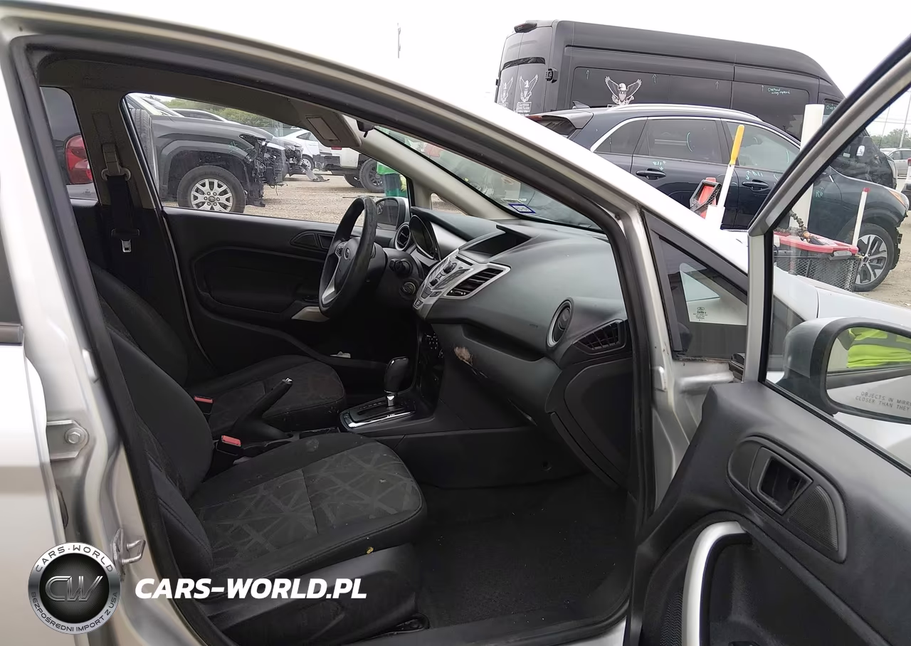 2011 Ford Fiesta Se VIN:3FADP4BJ6BM189544 - 5