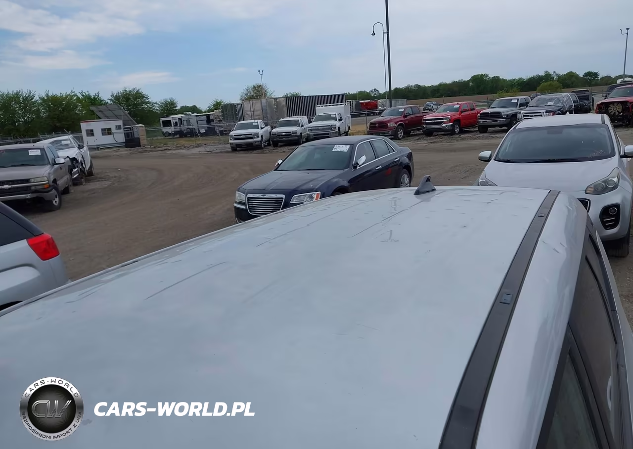 2021 Kia Soul S VIN:KNDJ23AU3M7751673 - 18