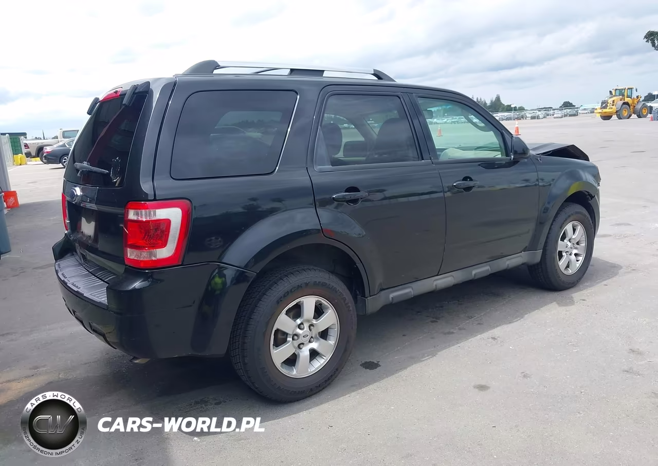 2011 Ford Escape Limited VIN:1FMCU0E79BKA09631 - 4
