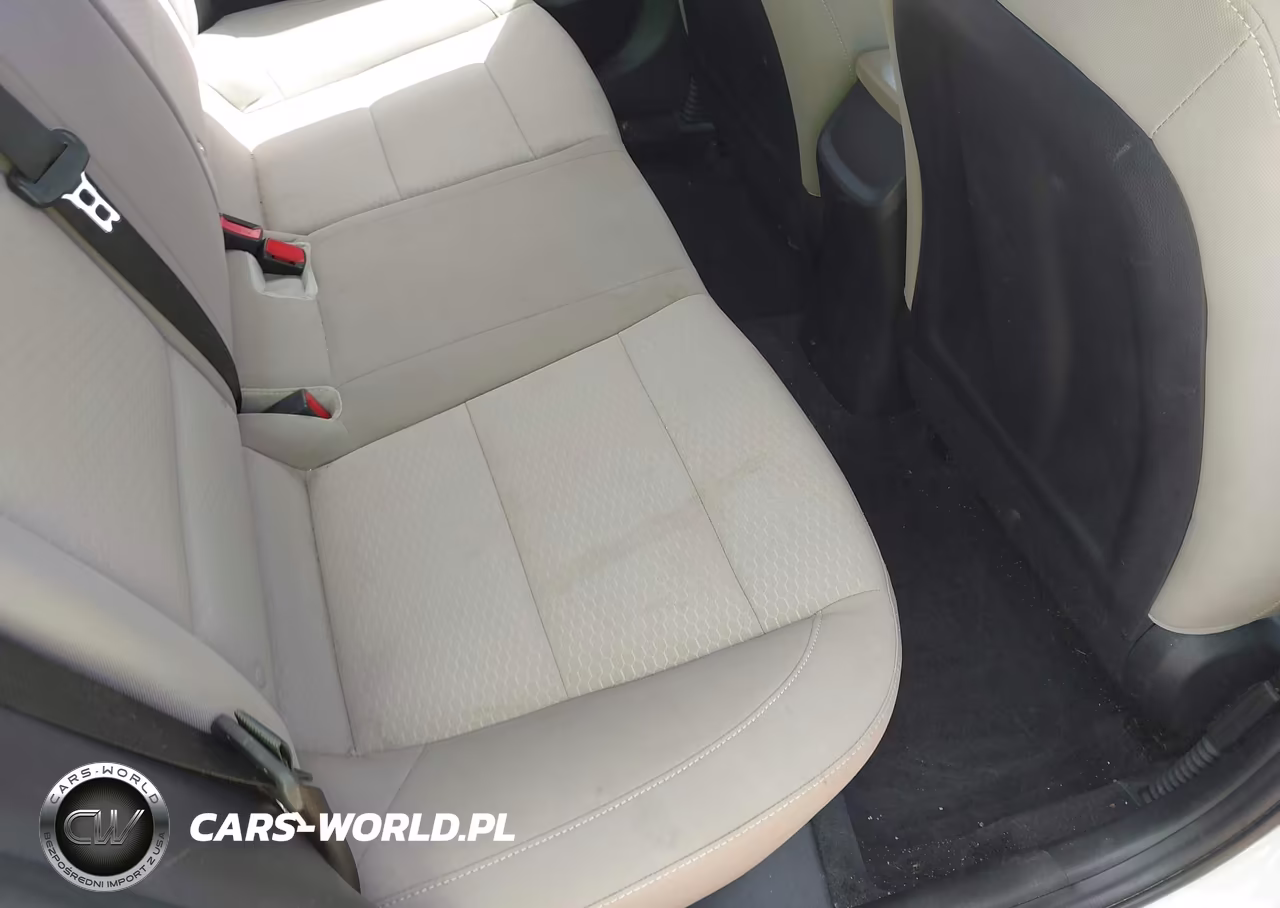 2019 Hyundai Elantra Se VIN:5NPD74LF8KH487720 - 8