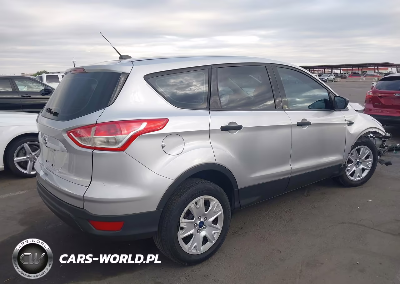 2015 Ford Escape S VIN:1FMCU0F75FUA09117 - 4