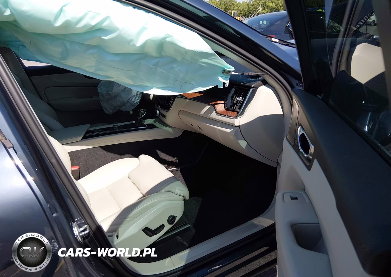 2020 Volvo Xc60 T5 Inscription VIN:YV4102DL8L1575012 - 5