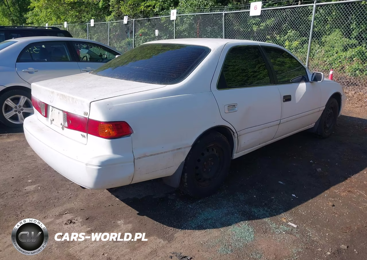 2001 Toyota Camry Le V6 VIN:4T1BF22K51U969543 - 4
