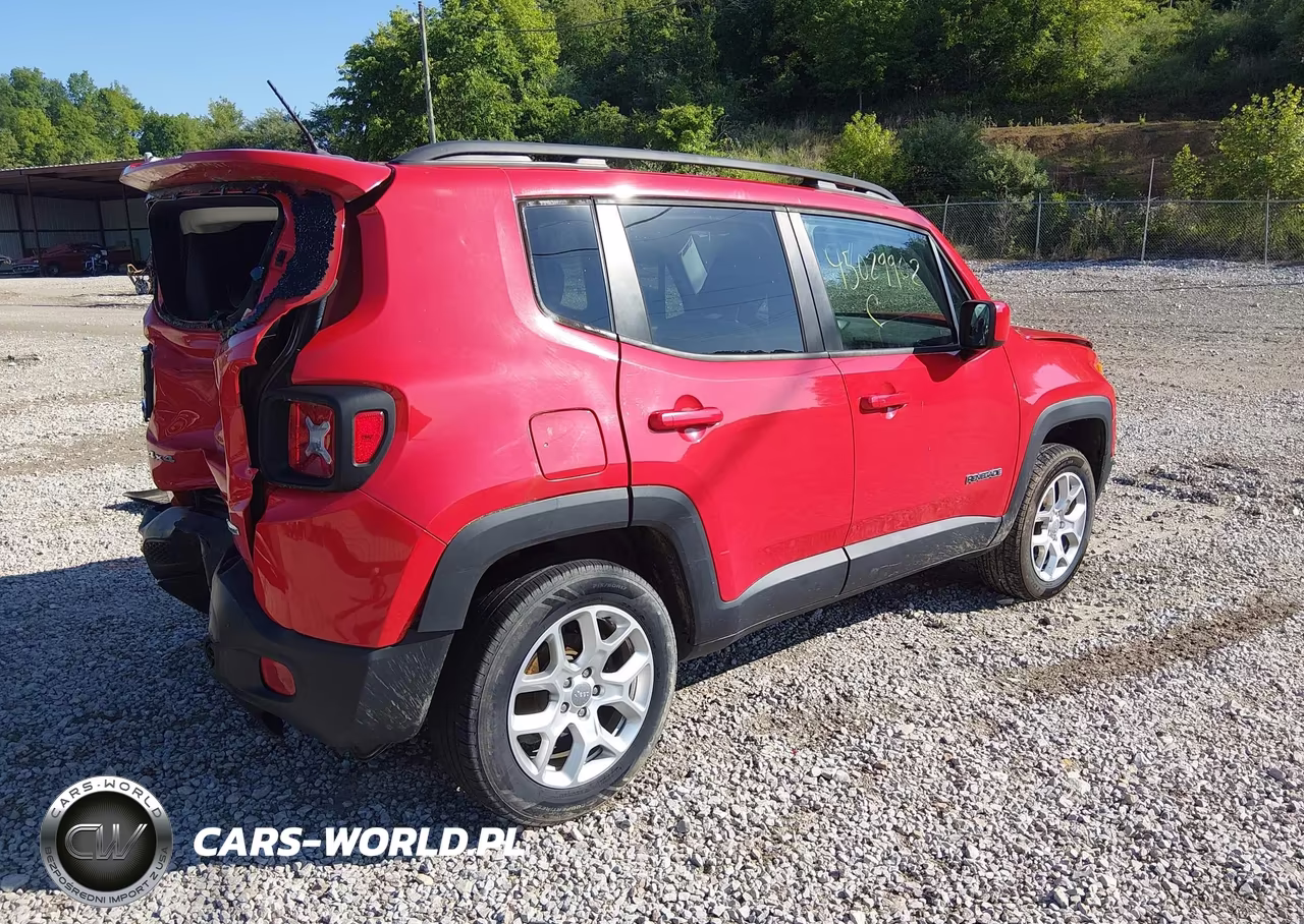 2016 Jeep Renegade Latitude VIN:ZACCJBBT8GPD93103 - 4