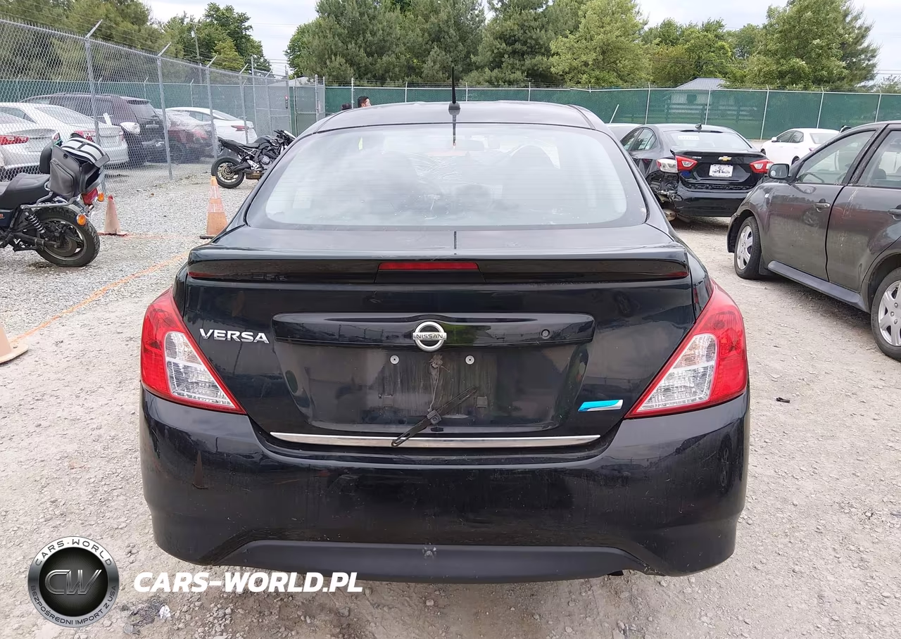 2015 Nissan Versa 1.6 S+ VIN:3N1CN7AP7FL818343 - 17