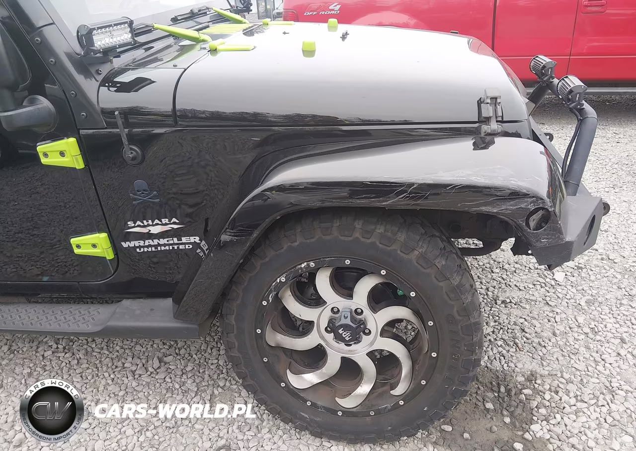 2008 Jeep Wrangler Unlimited Sahara VIN:1J4GA59138L508276 - 6