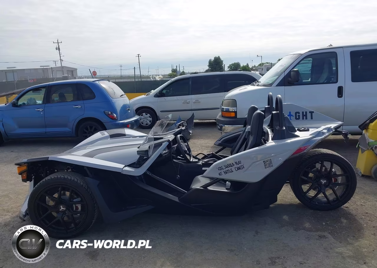 2022 Polaris Slingshot S VIN:57XAASHD9N8149110 - 13