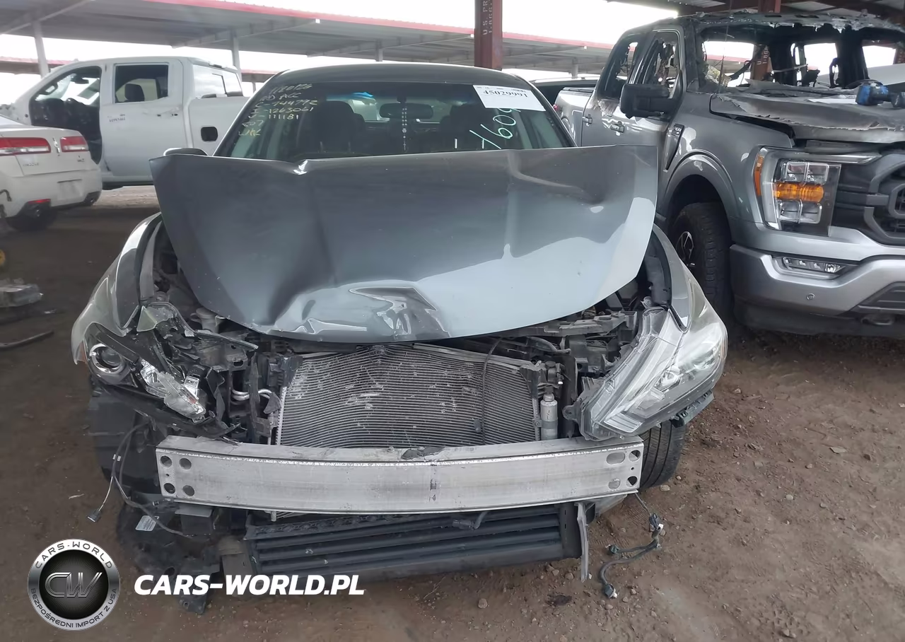 2018 Nissan Altima 2.5 Sr VIN:1N4AL3AP4JC111181 - 12
