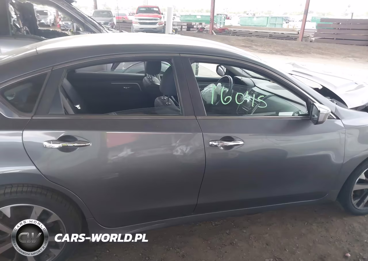 2018 Nissan Altima 2.5 Sr VIN:1N4AL3AP4JC111181 - 13