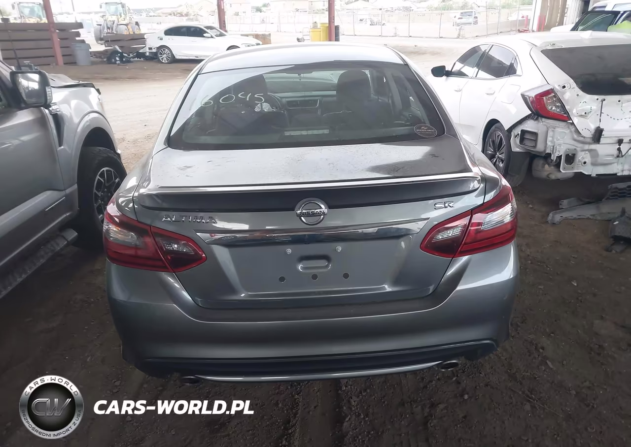 2018 Nissan Altima 2.5 Sr VIN:1N4AL3AP4JC111181 - 16
