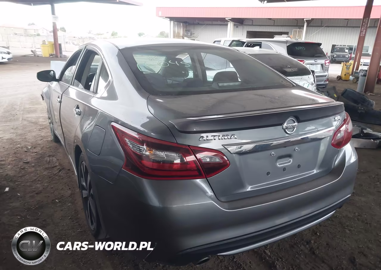 2018 Nissan Altima 2.5 Sr VIN:1N4AL3AP4JC111181 - 3