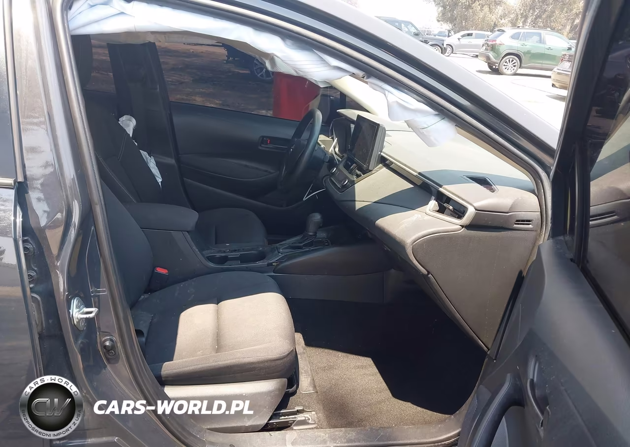 2023 Toyota Corolla Hybrid Le VIN:JTDBCMFE8P3025568 - 5