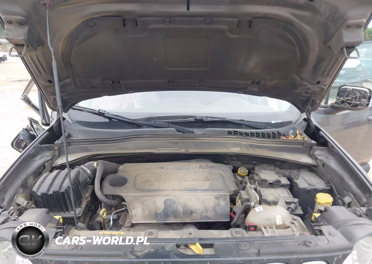2017 Jeep Renegade Latitude 4X4 VIN:ZACCJBBB1HPF33419 - 10