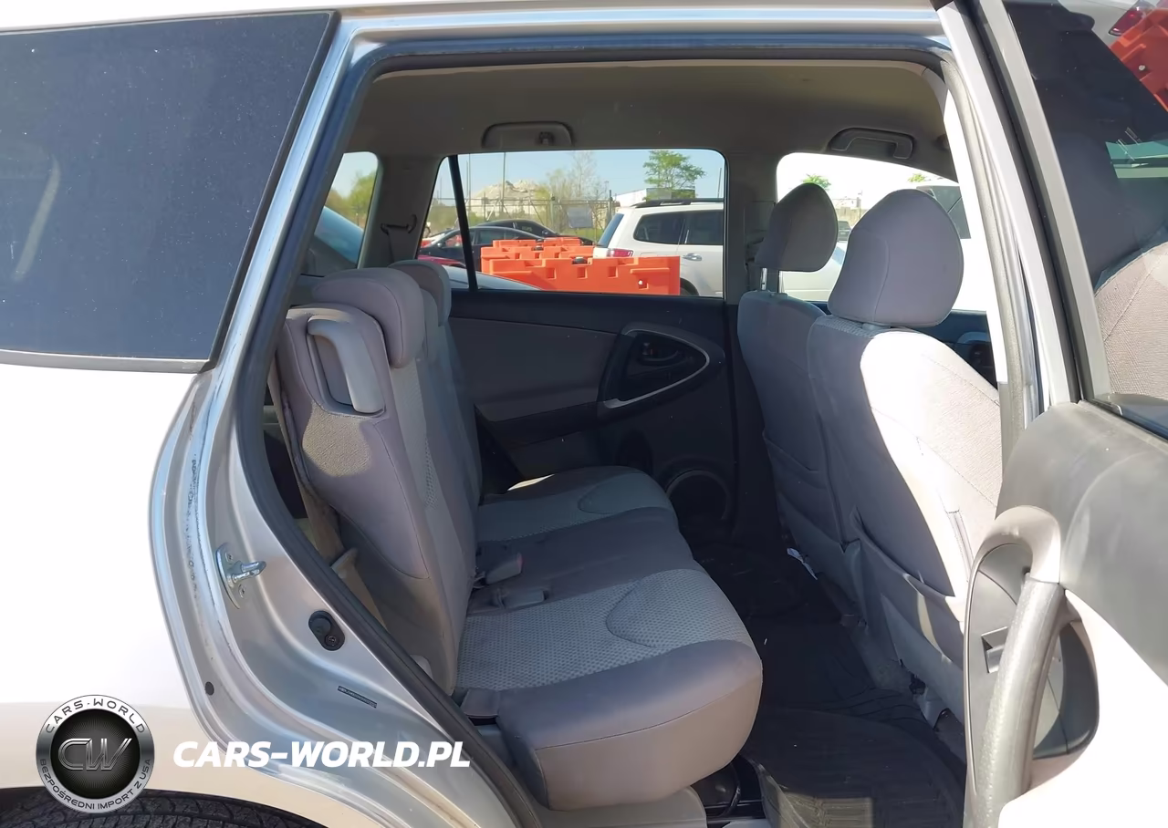 2006 Toyota Rav4 VIN:JTMBD33V265023023 - 8