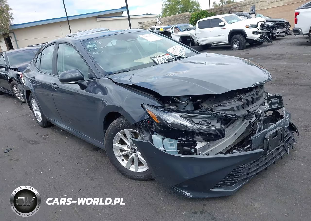 2026 Toyota Camry Le