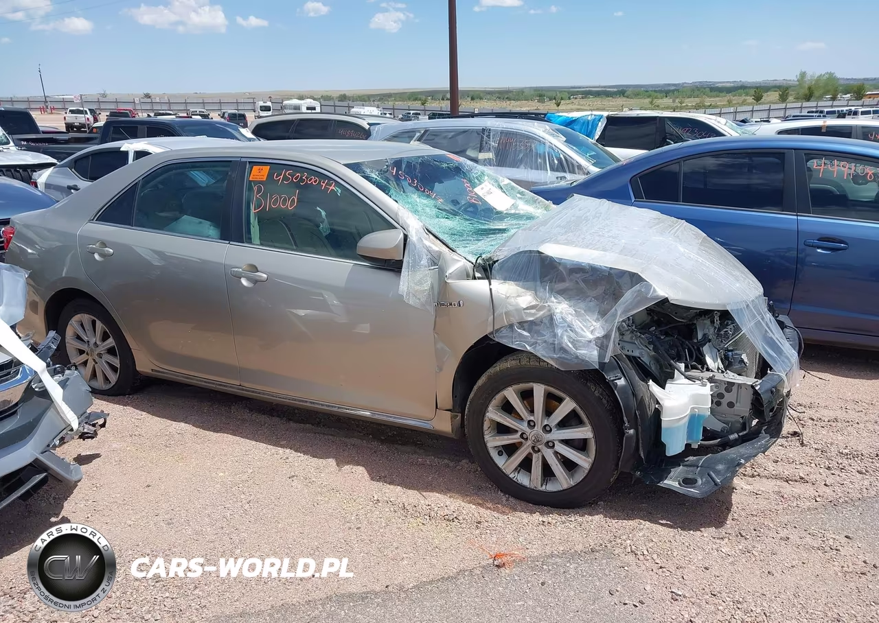 2013 Toyota Camry Hybrid Xle
