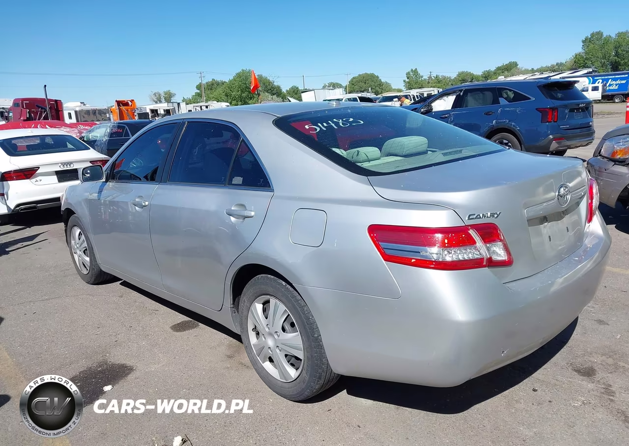 2011 Toyota Camry Le VIN:4T1BF3EK4BU759812 - 3