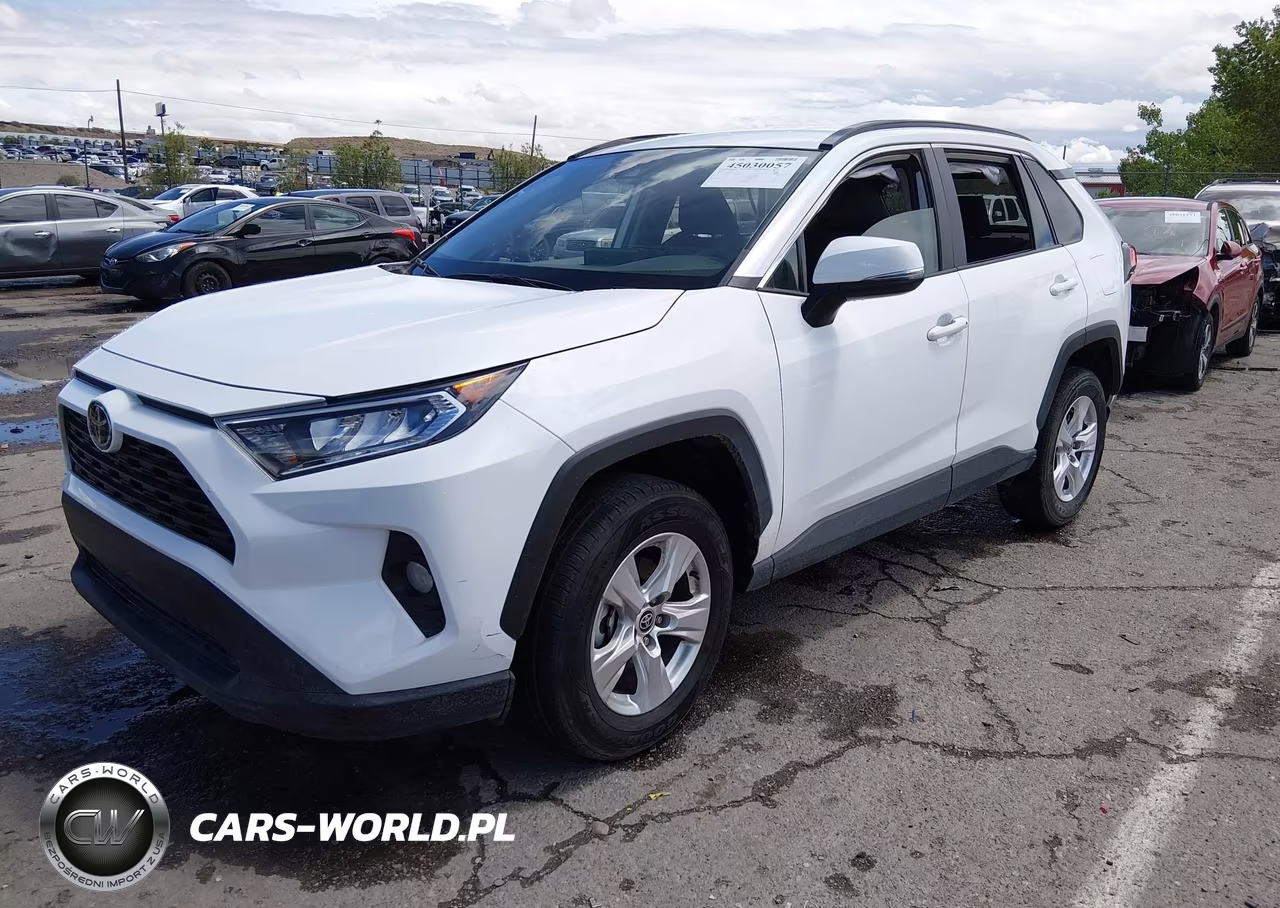 2021 Toyota Rav4 Xle VIN:2T3P1RFV3MW241877 - 2