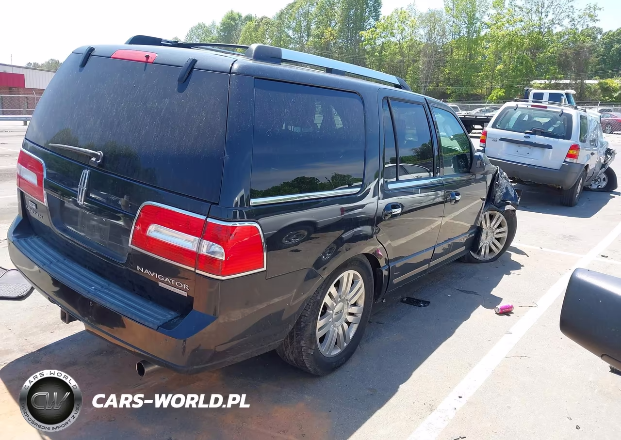 2012 Lincoln Navigator VIN:5LMJJ2J5XCEL09059 - 4