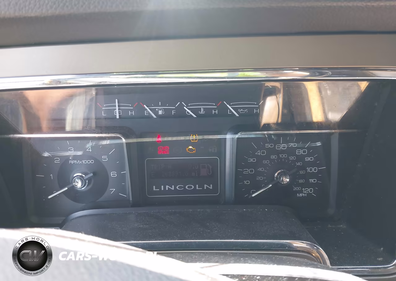 2012 Lincoln Navigator VIN:5LMJJ2J5XCEL09059 - 7