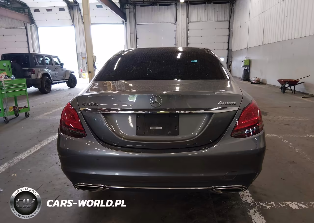 2020 Mercedes-Benz C 300 4Matic VIN:W1KWF8EB9LR591257 - 17