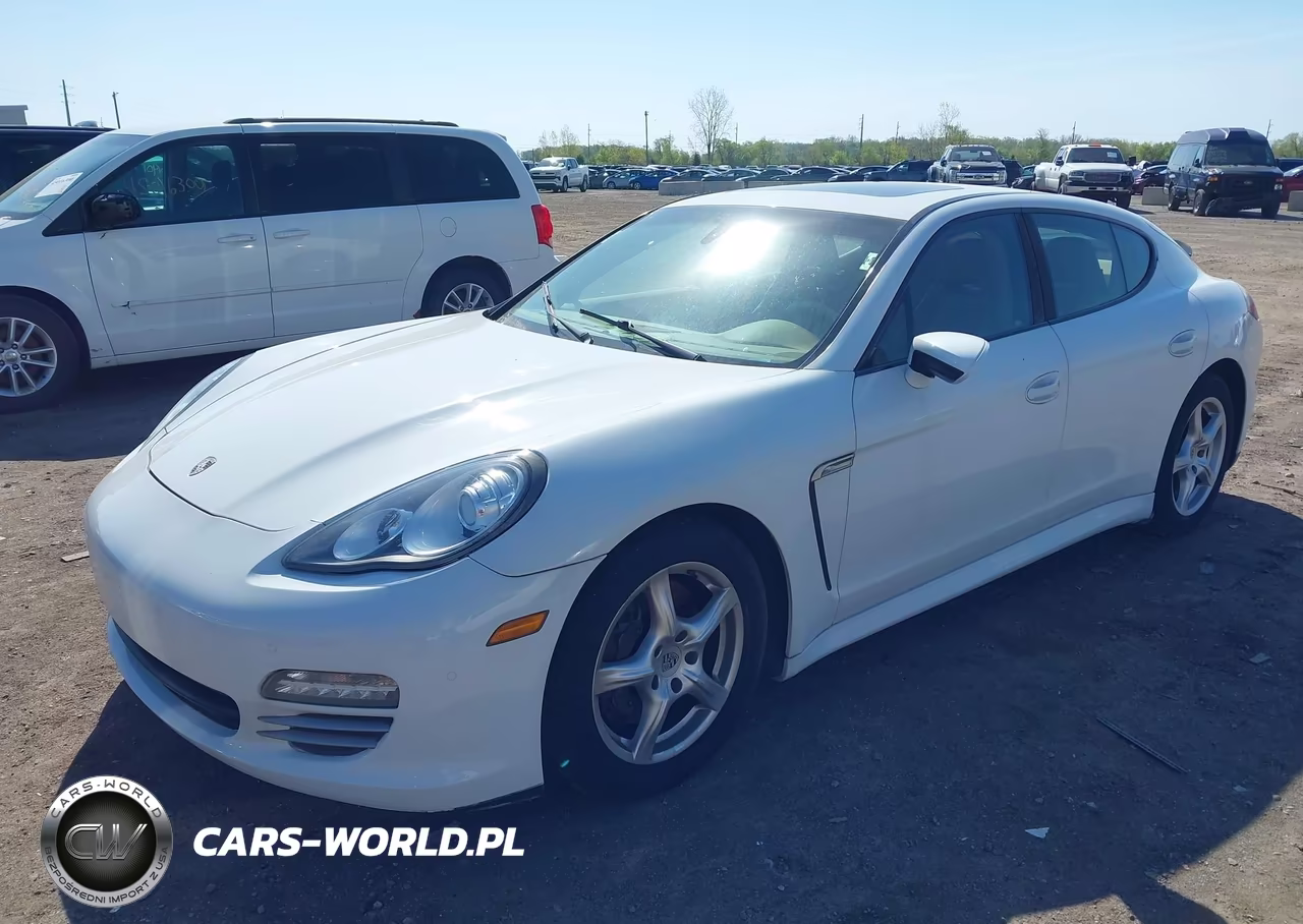 2013 Porsche Panamera 4 VIN:WP0AA2A74DL011676 - 2