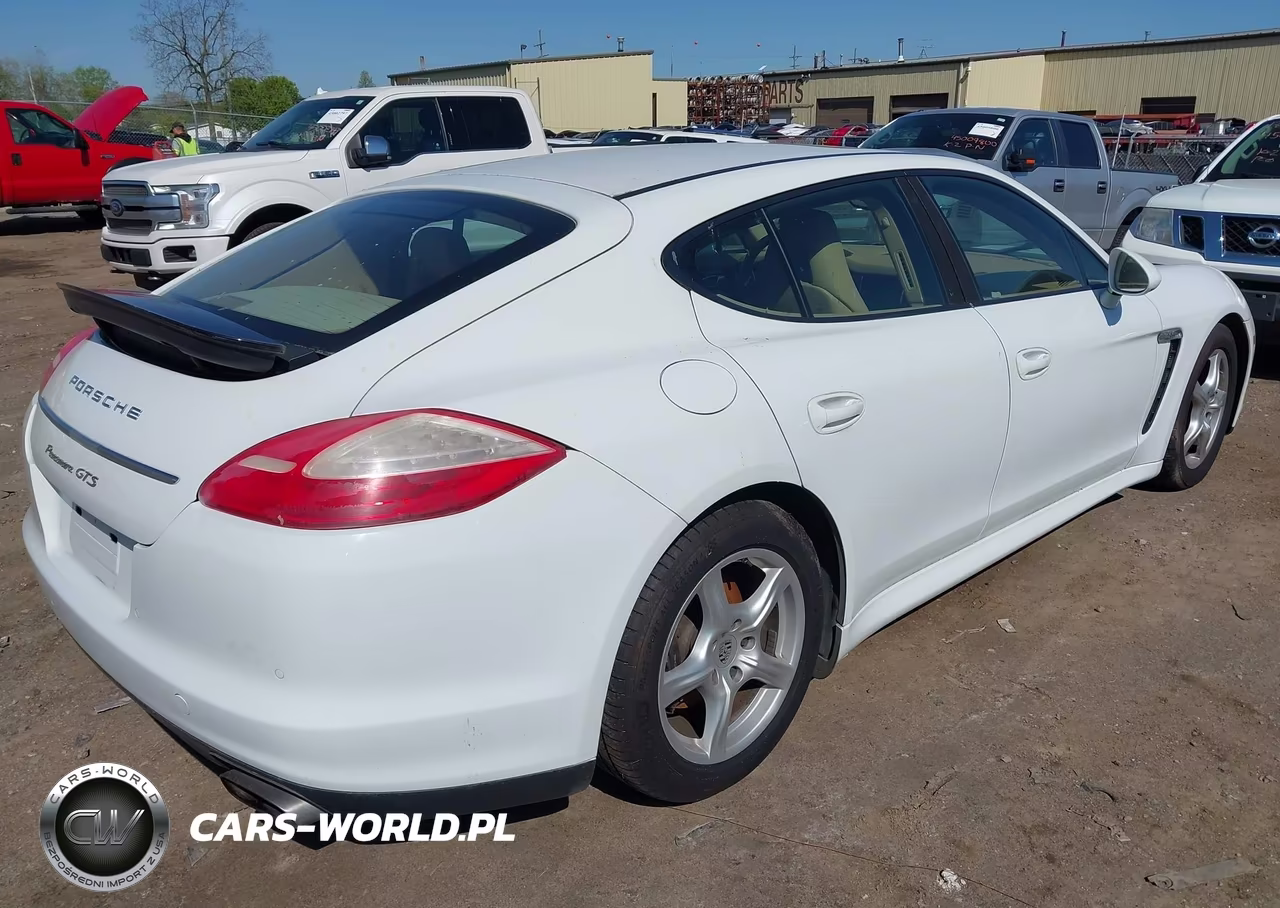2013 Porsche Panamera 4 VIN:WP0AA2A74DL011676 - 4