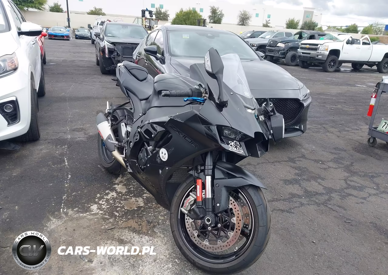 2025 Kawasaki Zx1002 M