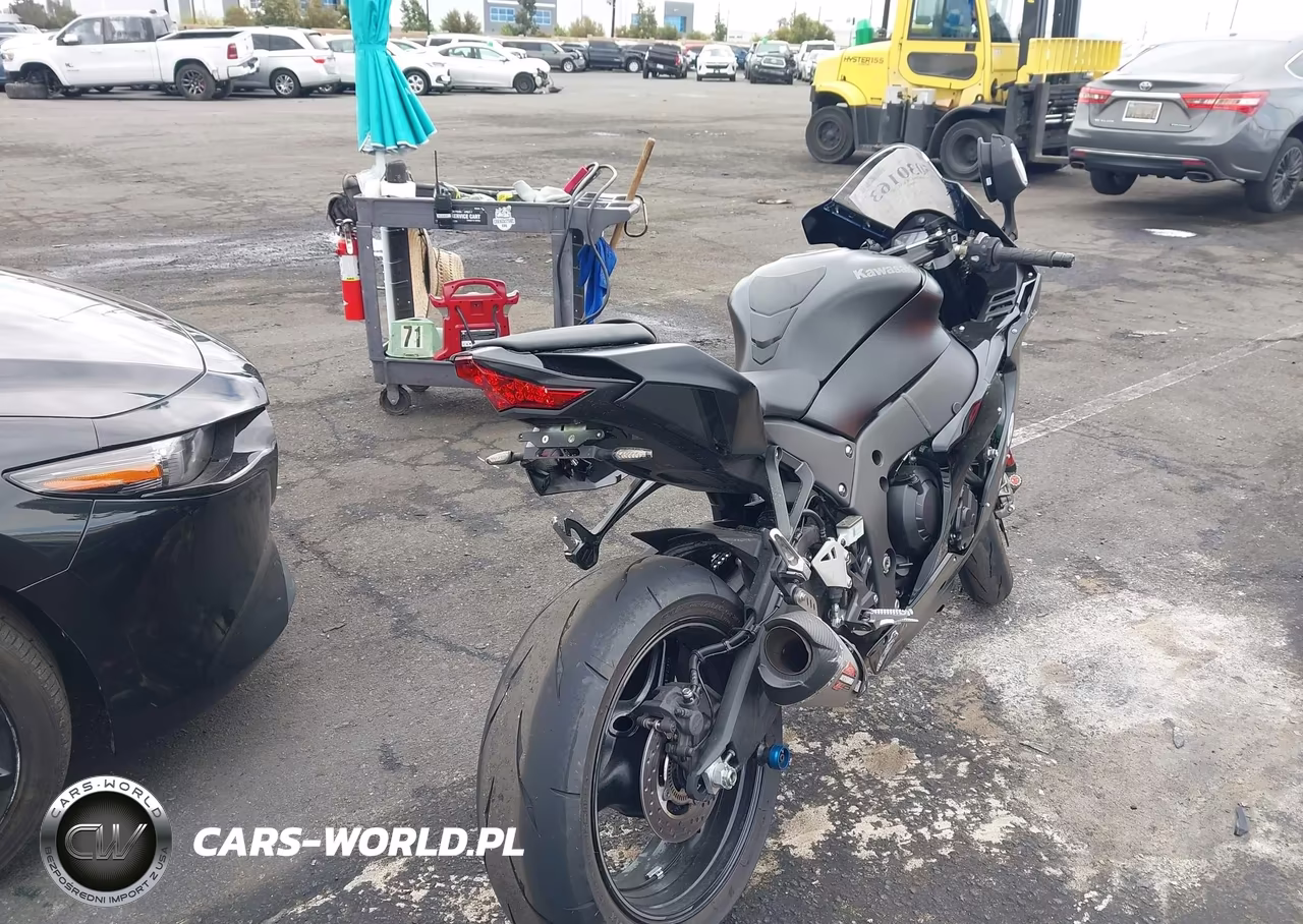 2025 Kawasaki Zx1002 M VIN:JKBZXVM13SA010298 - 4