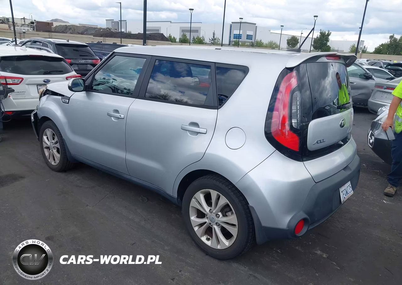 2014 Kia Soul + VIN:KNDJP3A51E7702726 - 3