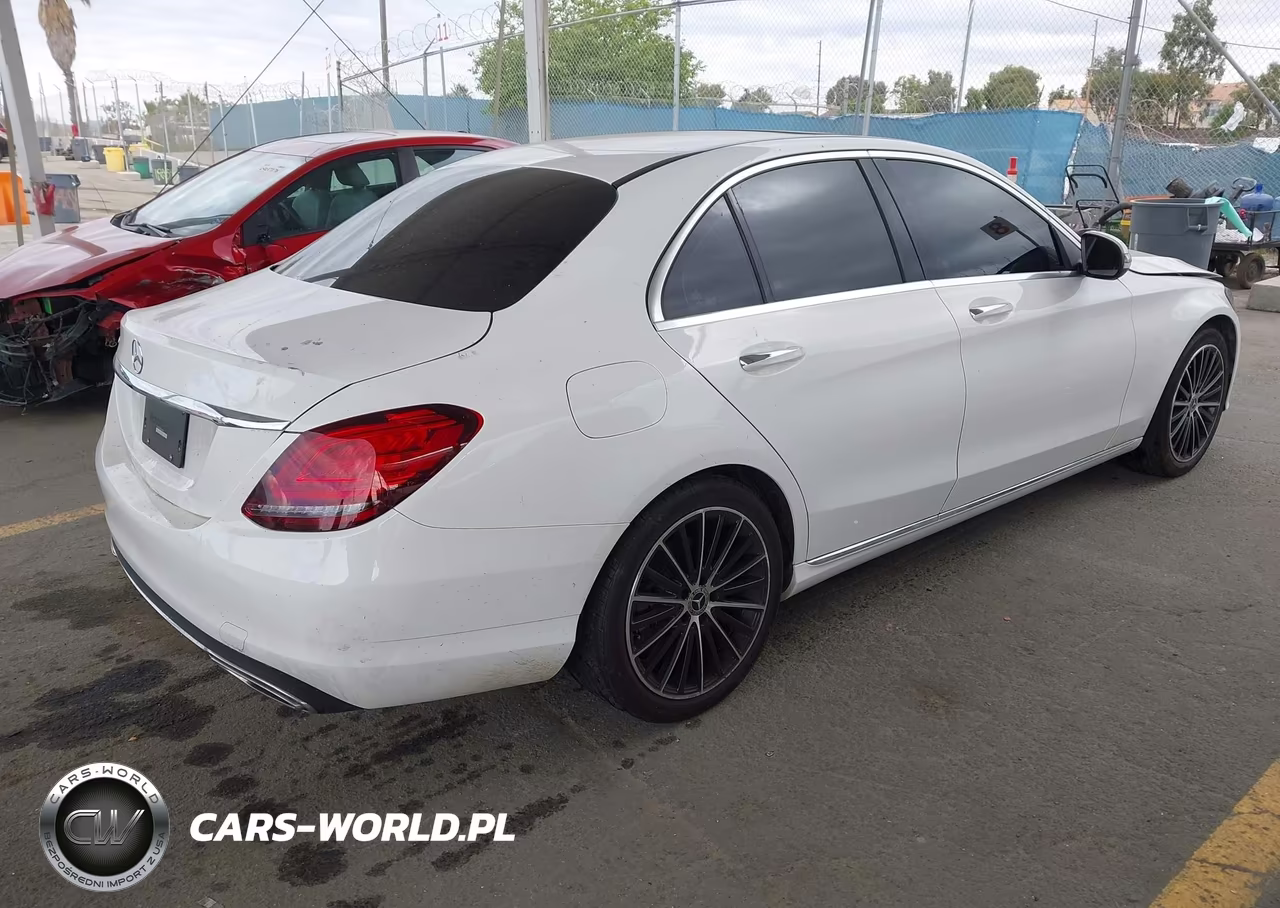 2021 Mercedes-Benz C 300 Sedan VIN:W1KWF8DB5MR639419 - 4