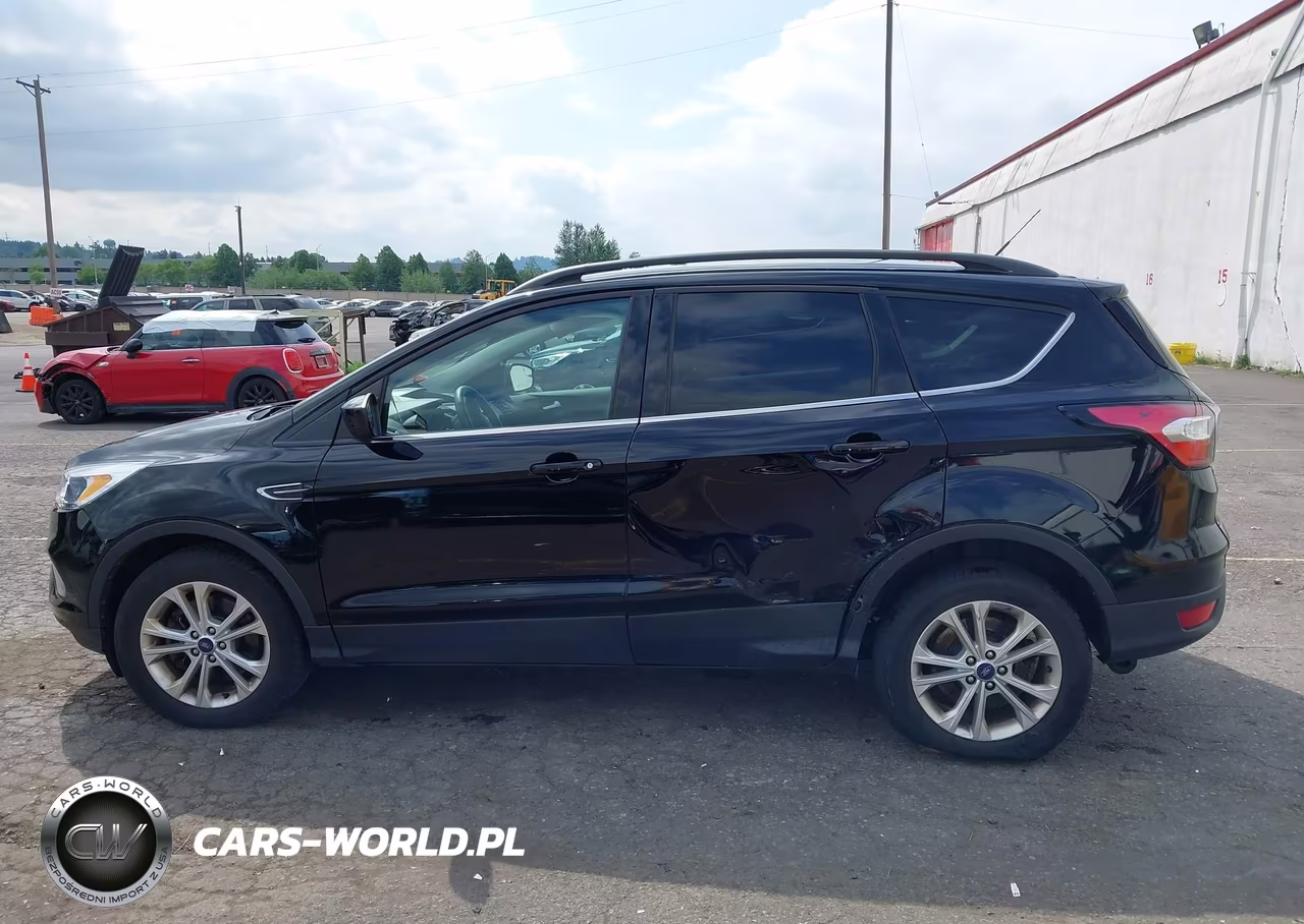 2018 Ford Escape Se VIN:1FMCU9GD2JUC90326 - 14