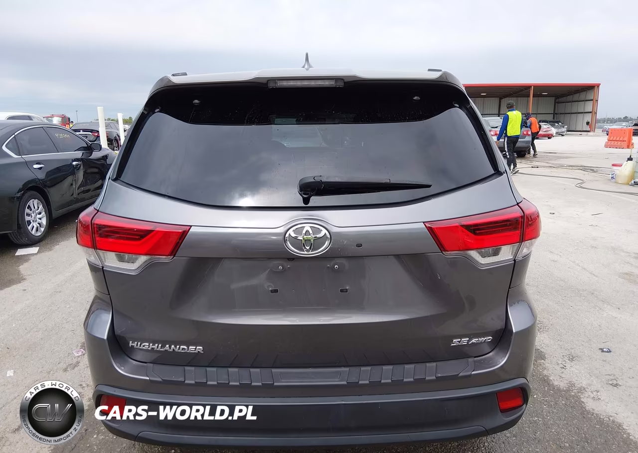 2018 Toyota Highlander Se VIN:5TDJZRFH8JS540917 - 16