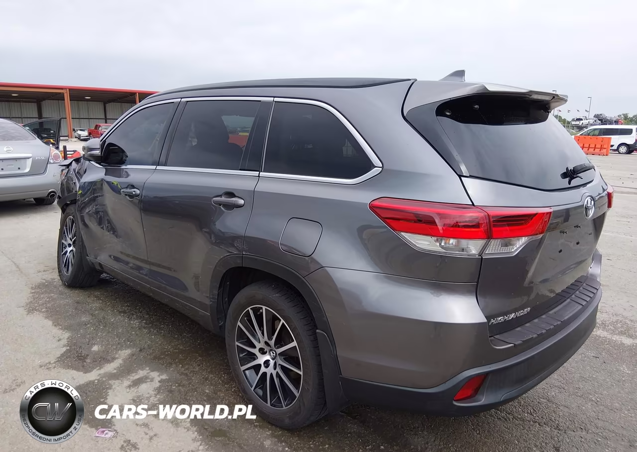 2018 Toyota Highlander Se VIN:5TDJZRFH8JS540917 - 3