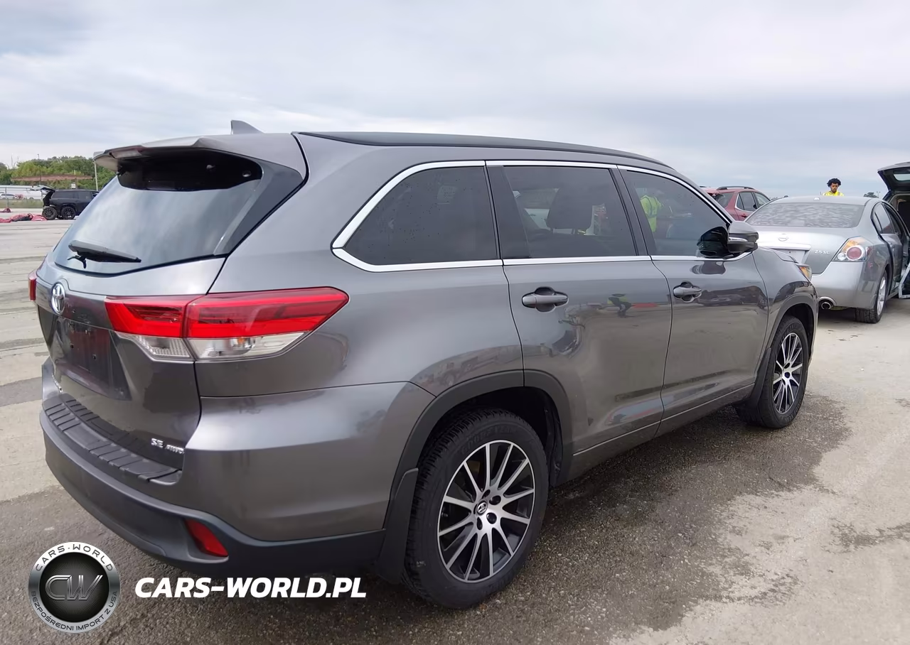 2018 Toyota Highlander Se VIN:5TDJZRFH8JS540917 - 4