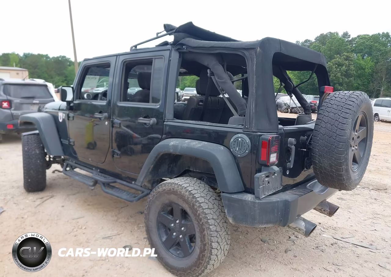 2015 Jeep Wrangler Unlimited Rubicon VIN:1C4BJWFG2FL642241 - 3