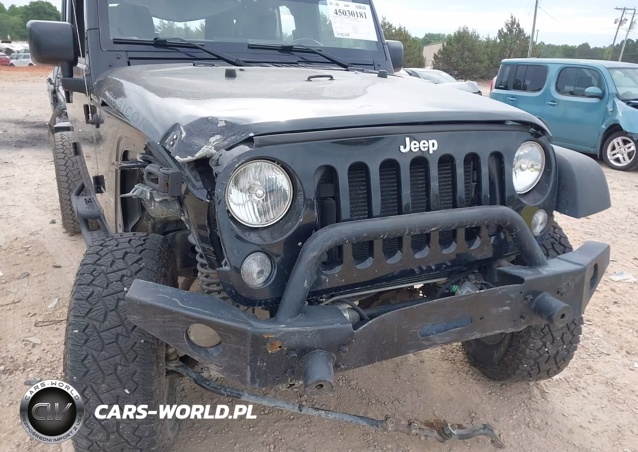 2015 Jeep Wrangler Unlimited Rubicon VIN:1C4BJWFG2FL642241 - 6