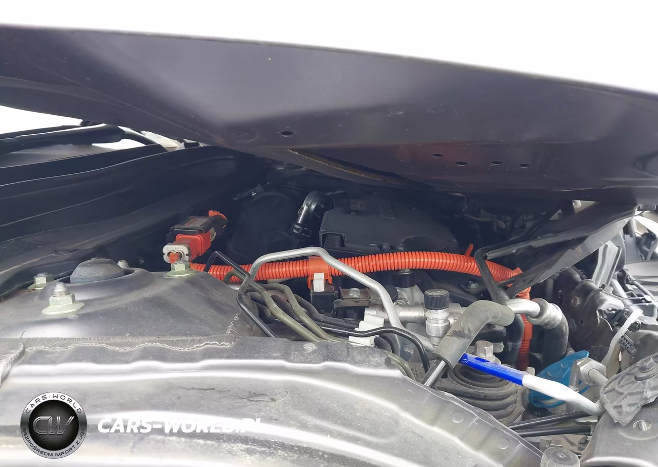 2018 Honda Accord Hybrid Touring VIN:1HGCV3F94JA012428 - 10
