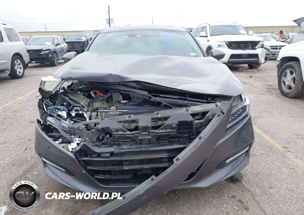 2018 Honda Accord Hybrid Touring VIN:1HGCV3F94JA012428 - 12
