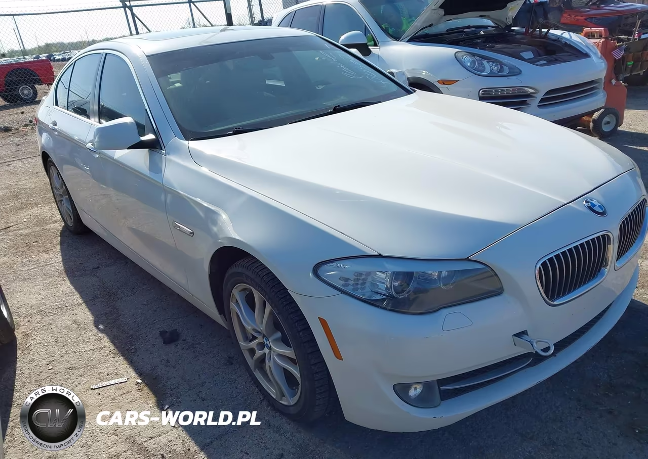 2013 BMW 528I xDrive