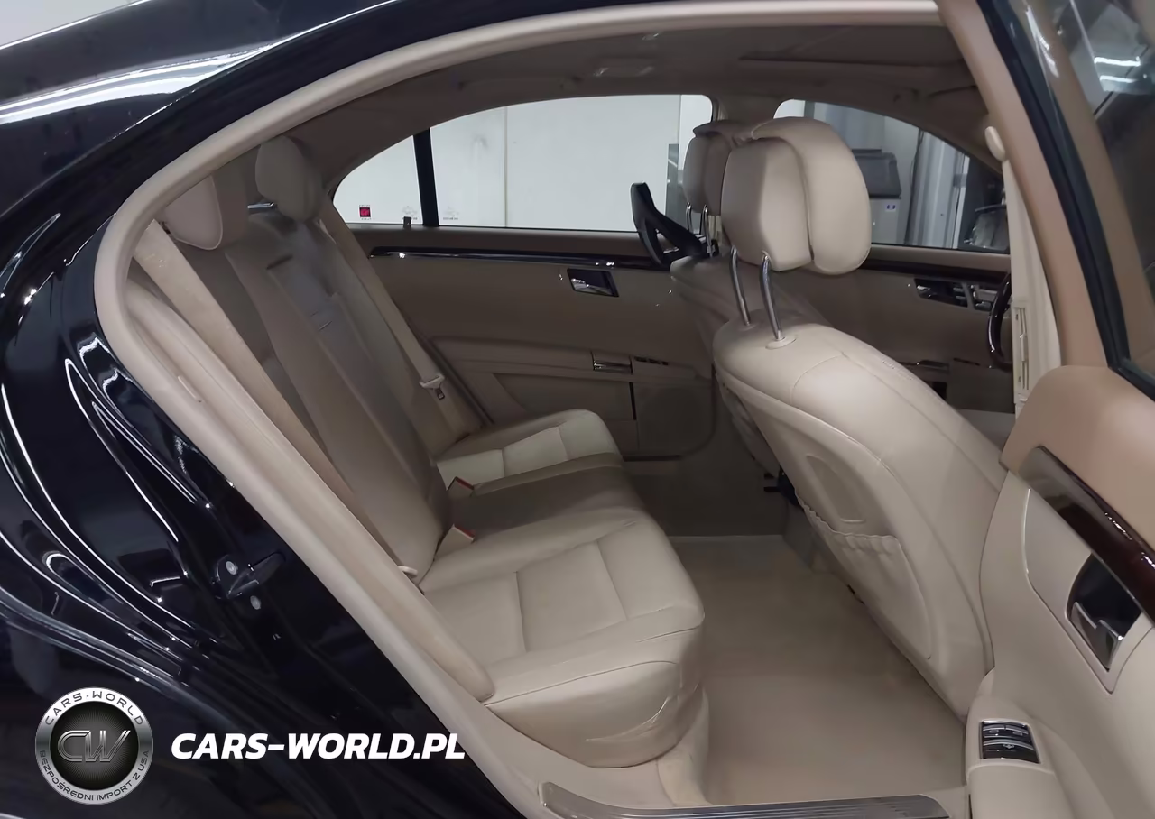 2010 Mercedes-Benz S 550 4Matic VIN:WDDNG8GB4AA358775 - 8