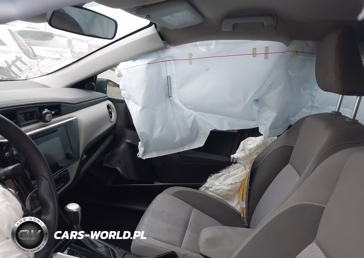2018 Toyota Corolla Le VIN:5YFBURHE4JP759727 - 5
